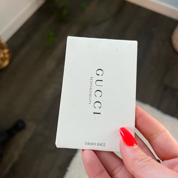 GG MARMONT SMALL SHOULDER BAG - Picture 9 of 11